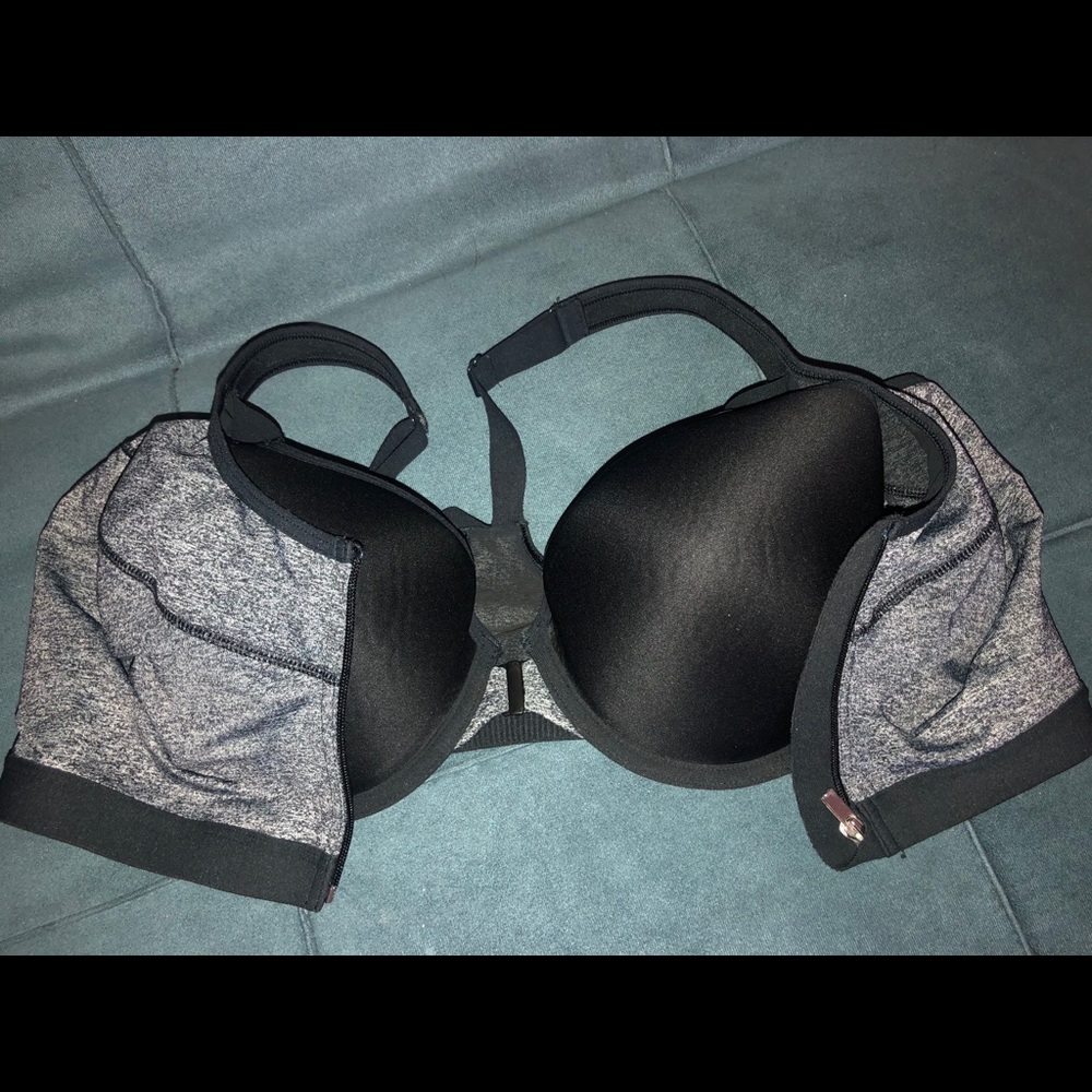 Sold-VictoriaSecret Sports Bra 38DD